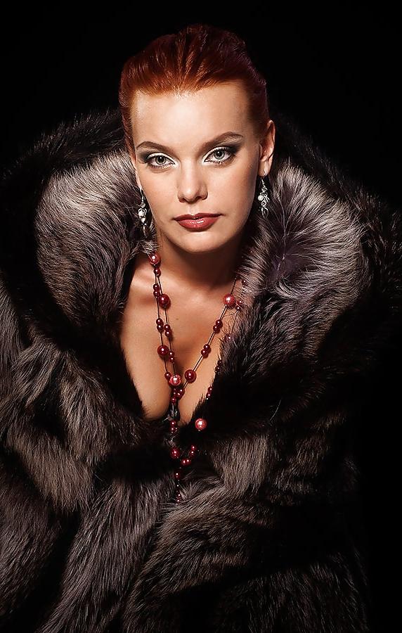 21P Busty Russian MILF with big boobs