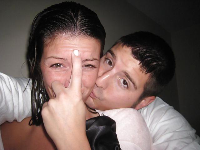 25P Couple Likes to Take Pics