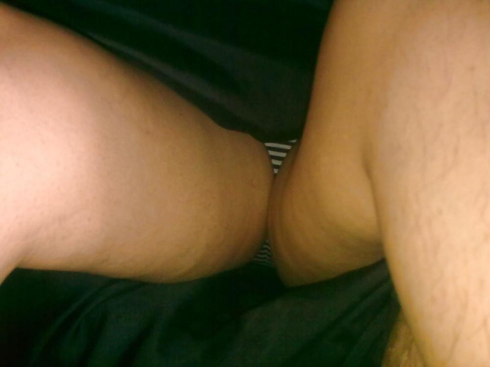 9P Indian house wife legs