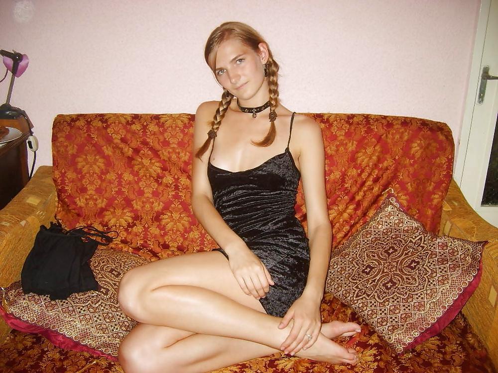 13P Teen amater Romanian-Hungarian Girl: Gabriela 