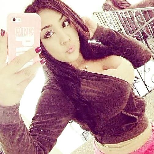 12P Safia beurette salope 
