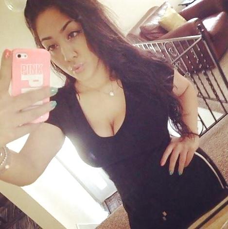 12P Safia beurette salope 