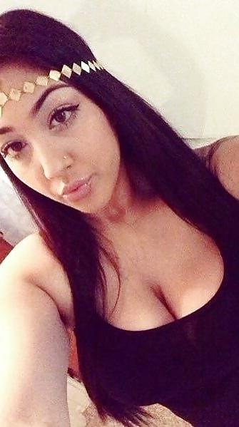 12P Safia beurette salope 