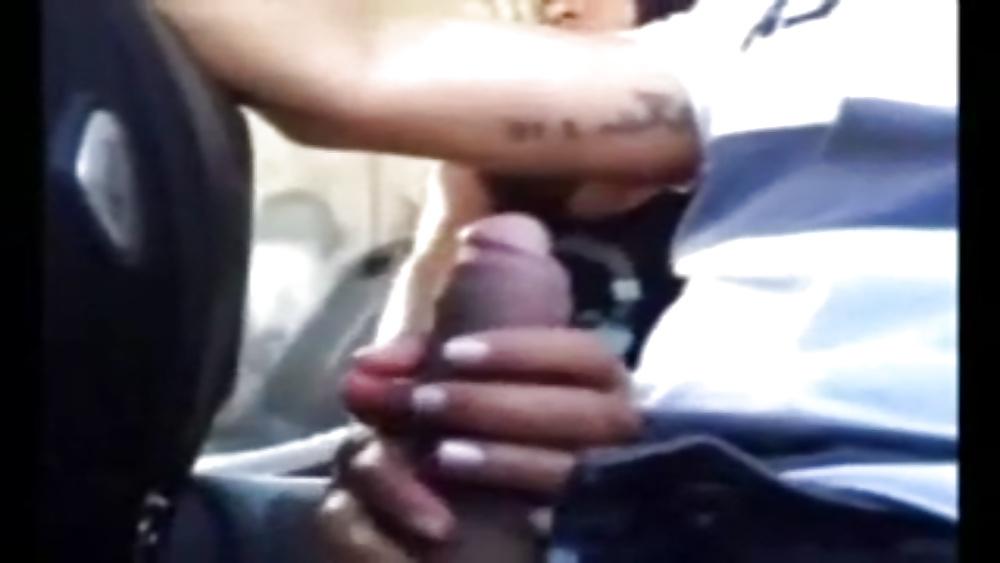 25P Let's talk wild I'm masturbating at 1 foot from you. 