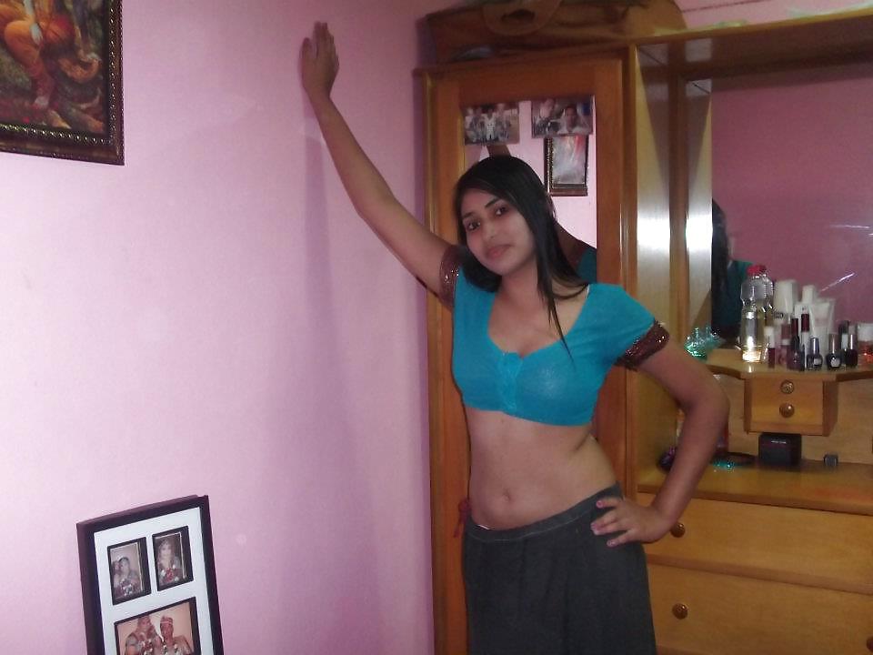 25P Sweet Indian Babes