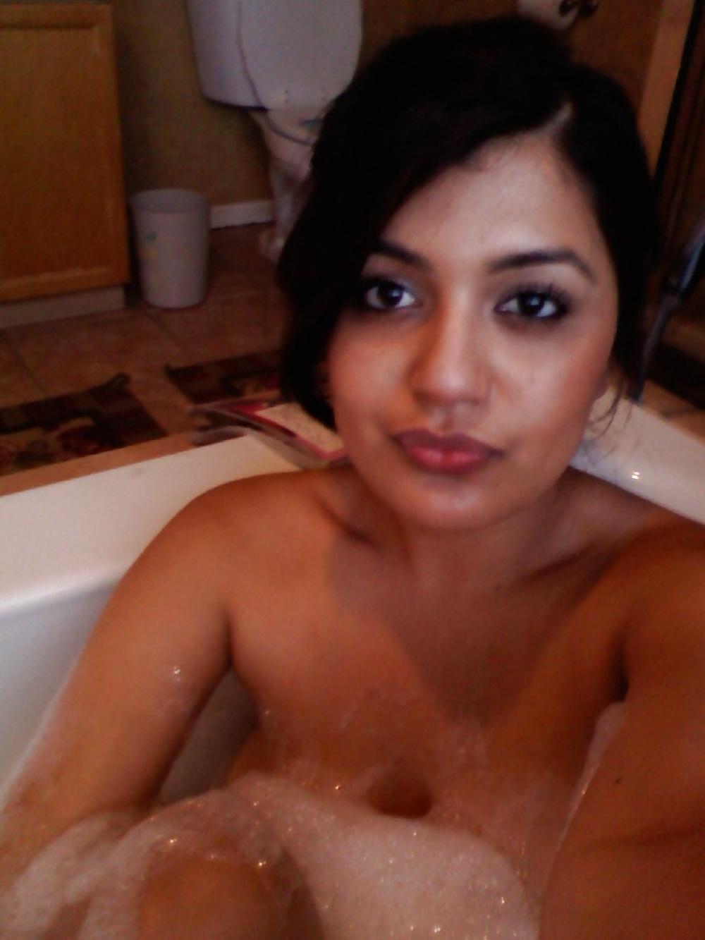 25P Sweet Indian Babes