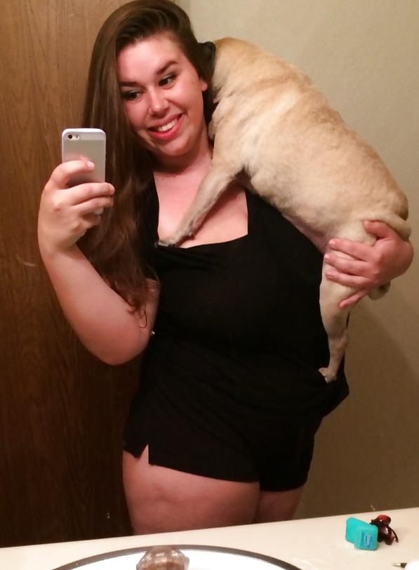 16P American Girl With Big Breasts