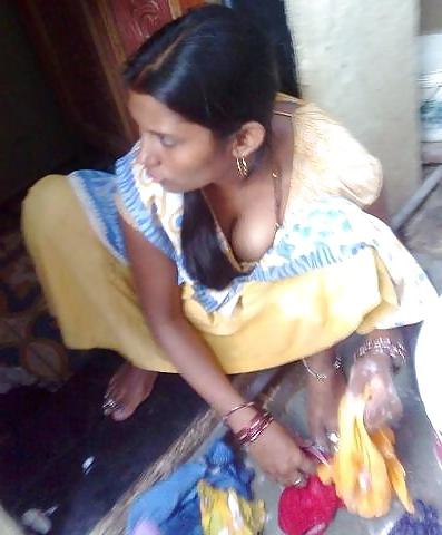 22P Indian Hot Aunties 1