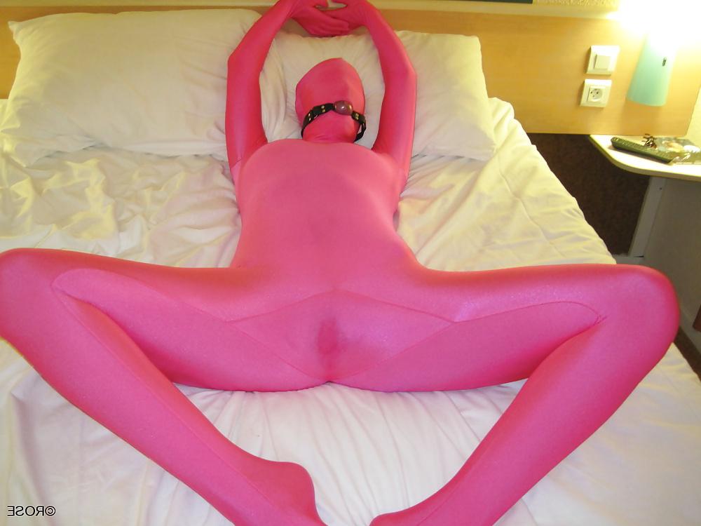 8P Spandex, nylon slut arabe