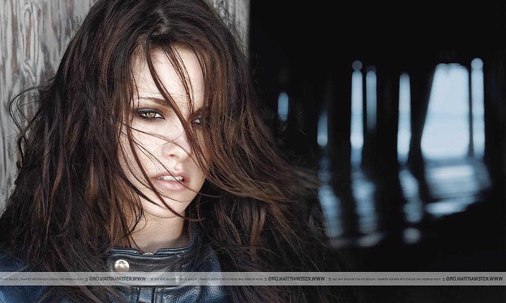 25P Kristen Stewart Allure Magazine photoshoot