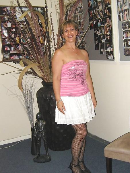 16P My Friend Hot Mother