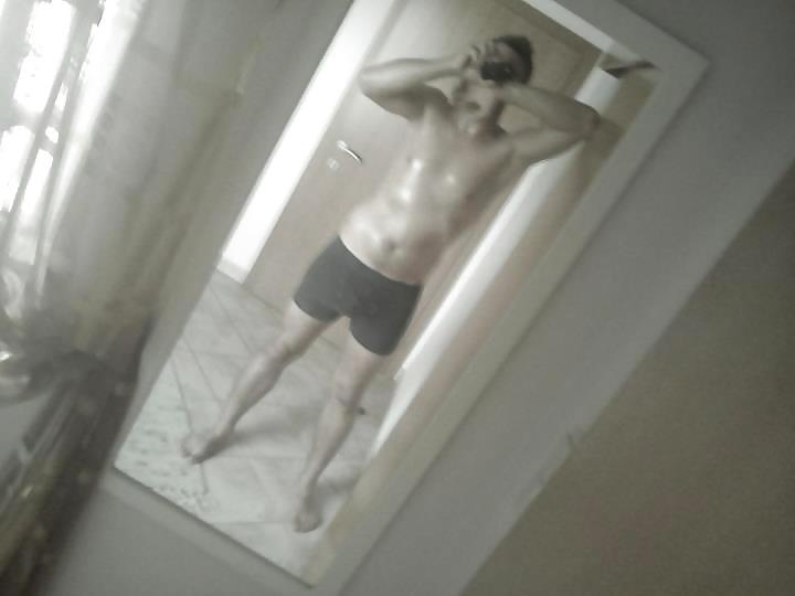 24P Turkish GAY ibne Gotveren resimlerim