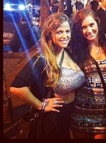 12P American Girl With Big Boobs