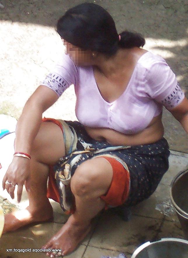 21P Indian Hot Aunties