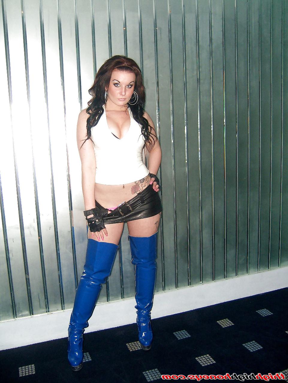 23P Thigh high boots 