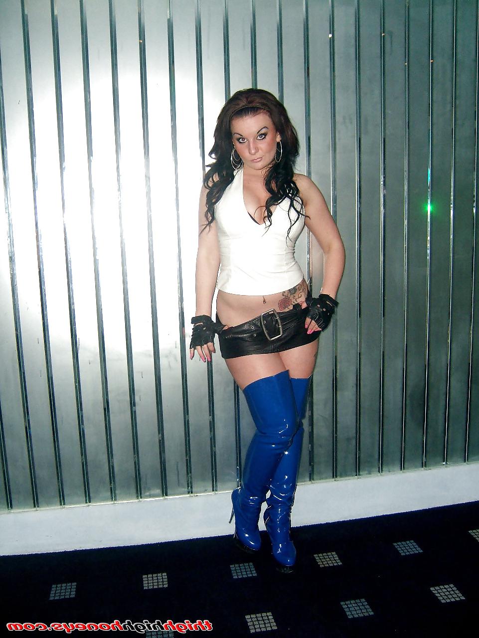 23P Thigh high boots 
