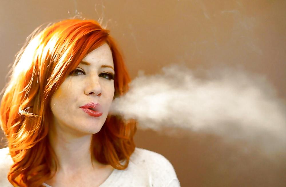 12P Smoking Redheads 003