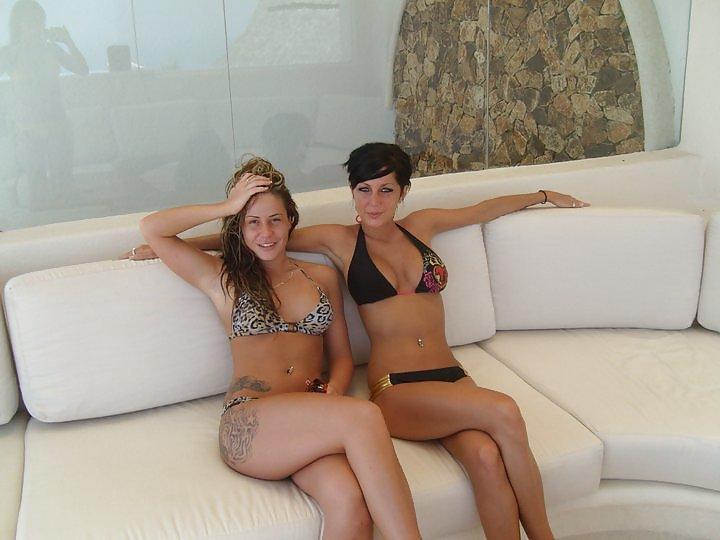 25P Facebook babes 15
