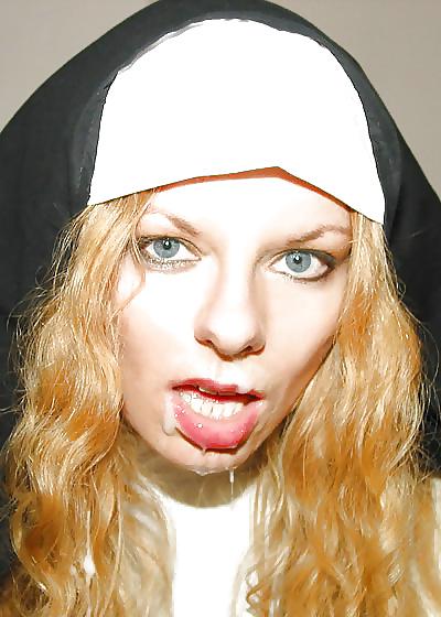 25P Nuns are only women too vol.2
