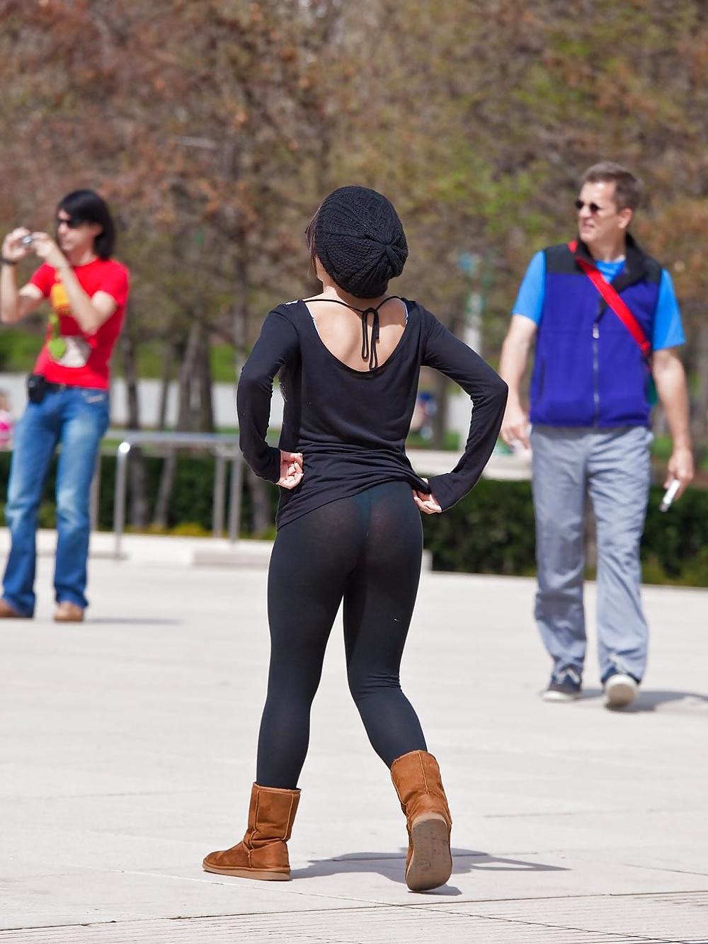 15P My candids of young jailbaits and MILFS (2)