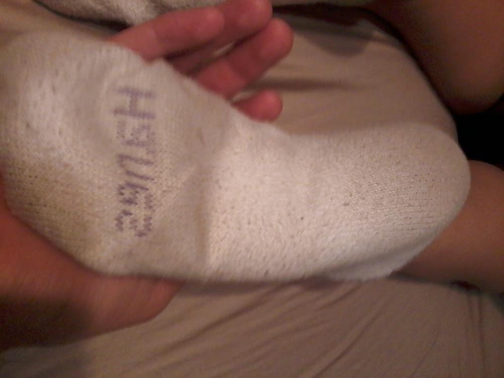 25P Ex slut stinky socks