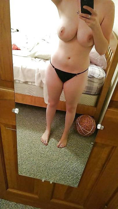 25P Larissa Lewis hot slut with huge tits