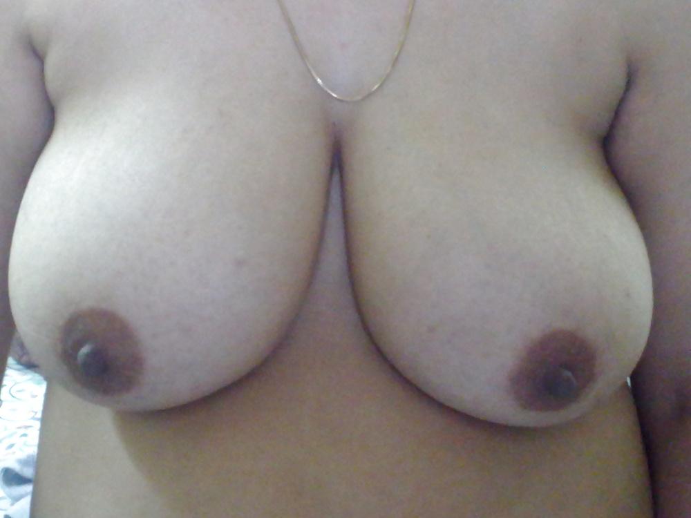 15P Indian house wife 9