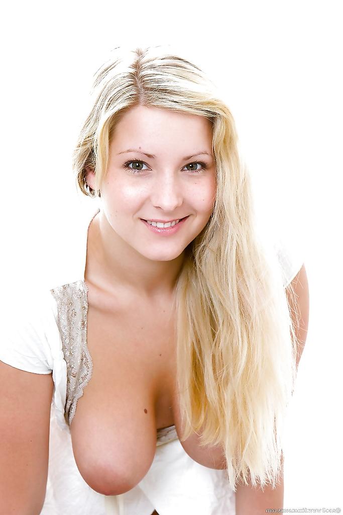 25P Simonscans babes 01