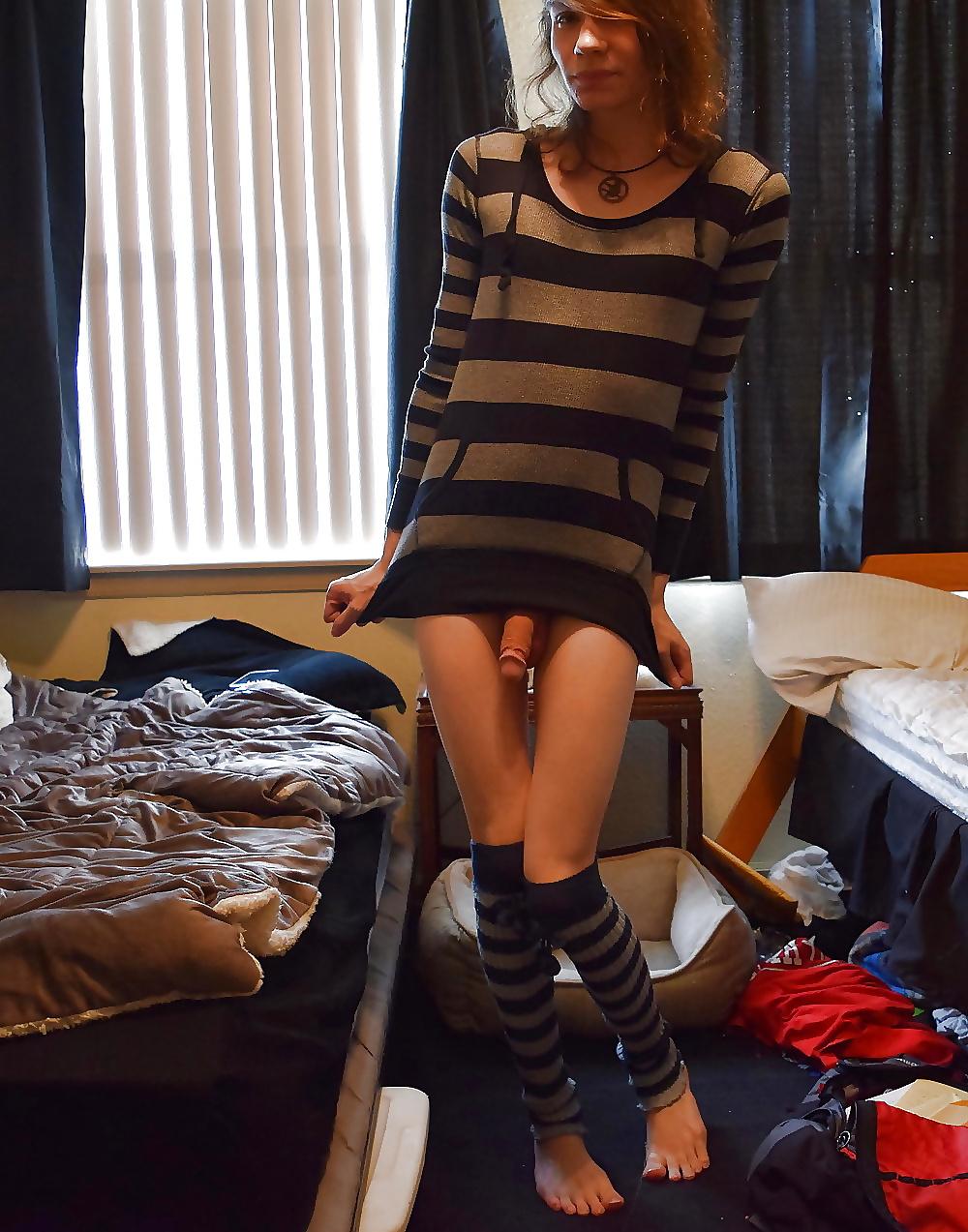 25P Hot sissy babes