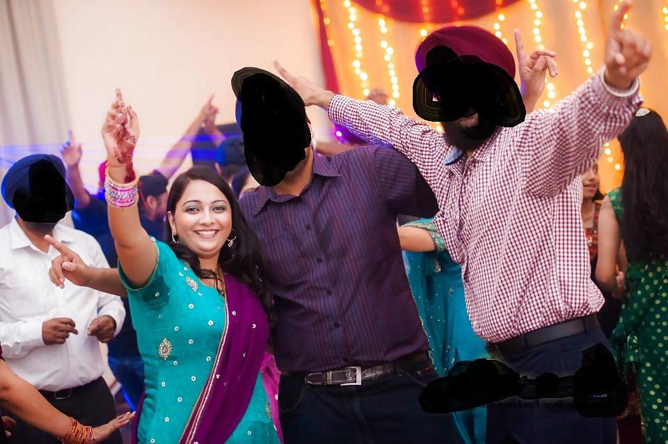 19P Hot Indian Ladies Sweaty armpits underarms for comments 