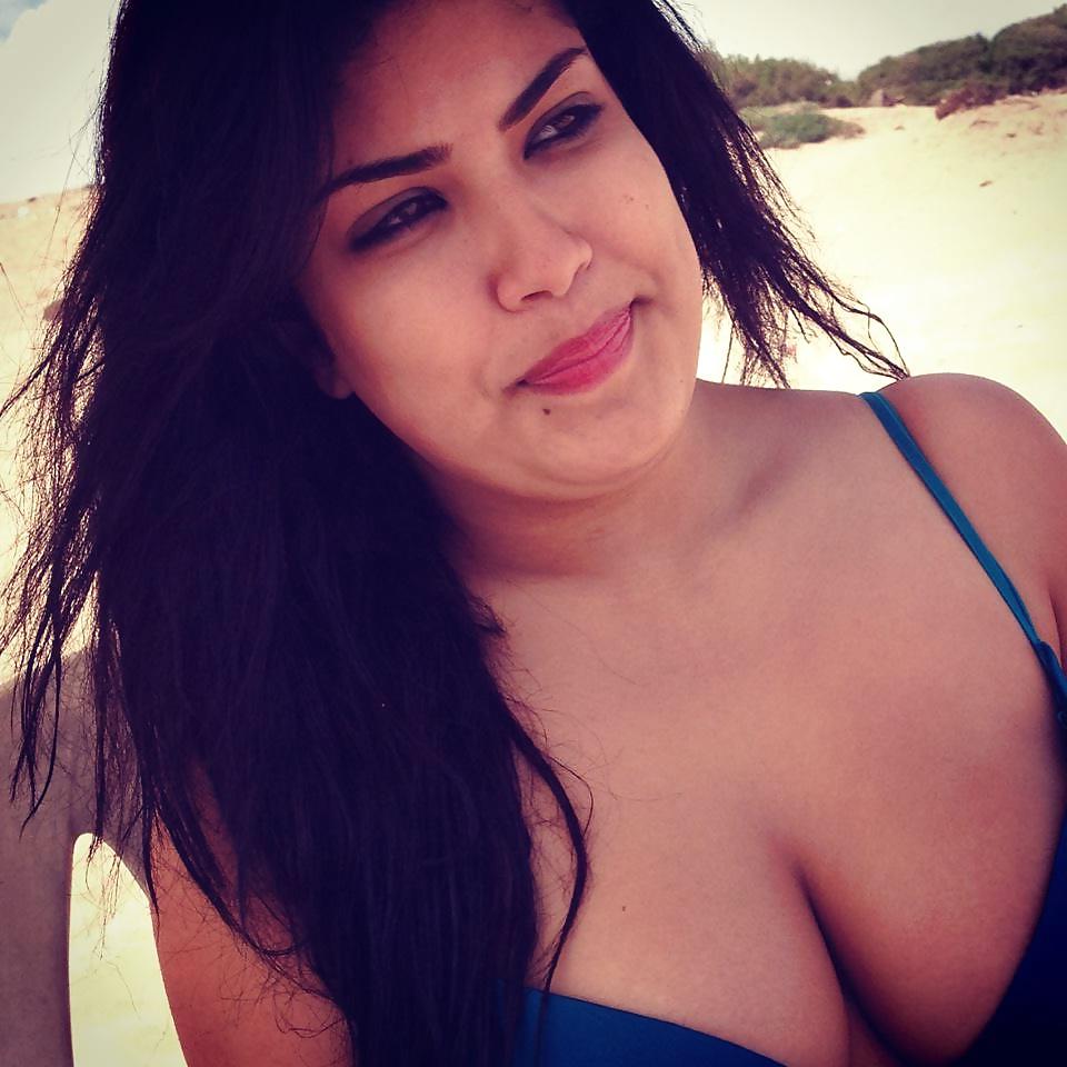 25P Beurette Marocaine Sophia