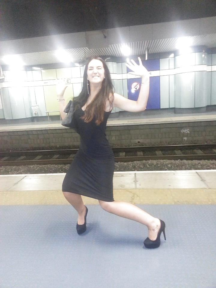 25P Anglaises en talon Engilsh babes in high heels