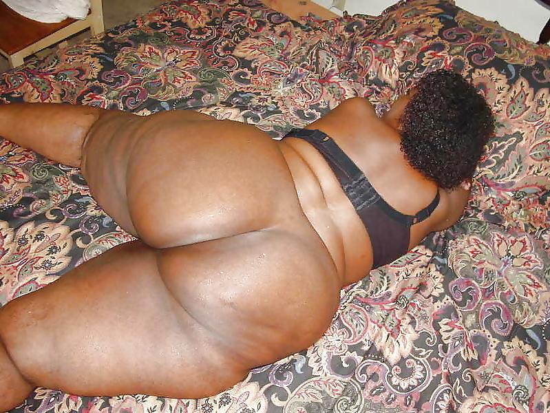 25P Massive butts 20