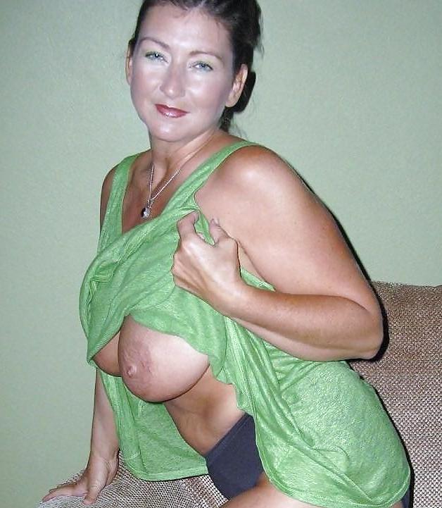 25P Milf 318