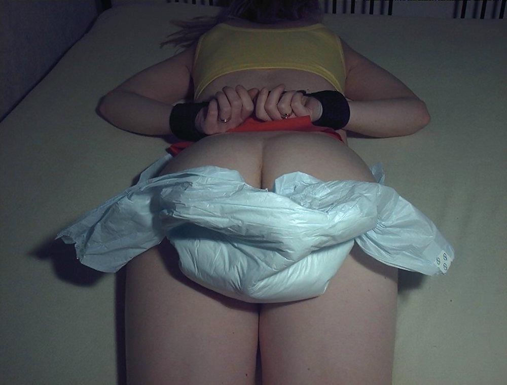 21P Blond Woman: Diaper Bondage