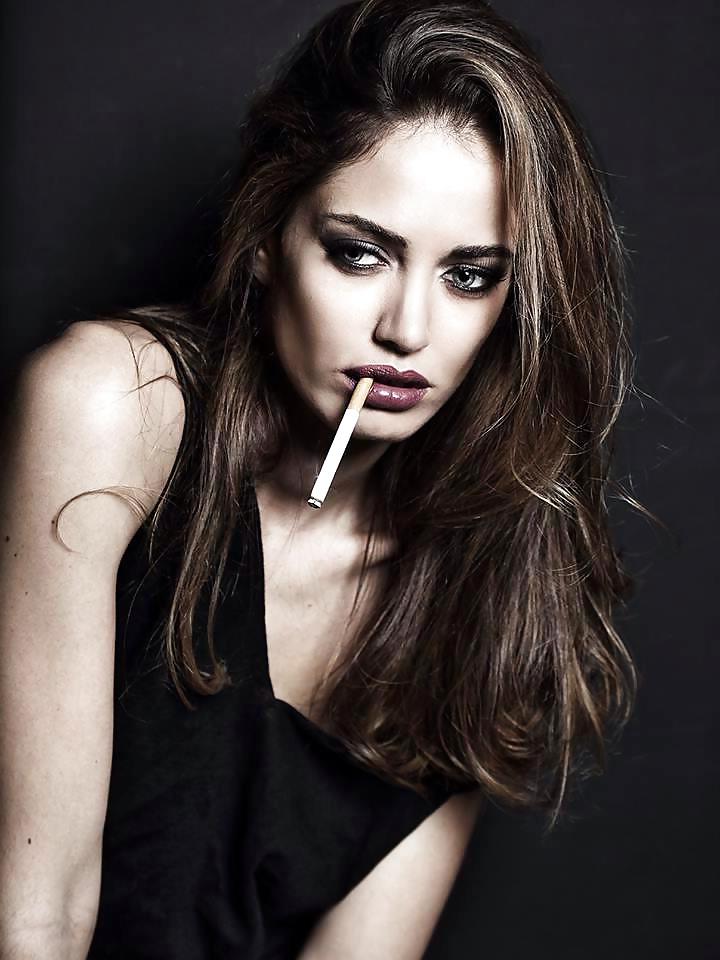 25P Smoking Sexy 27