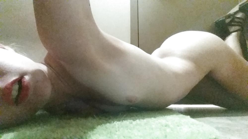 25P Small Tits