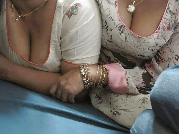 25P Indian Hot Aunties 4