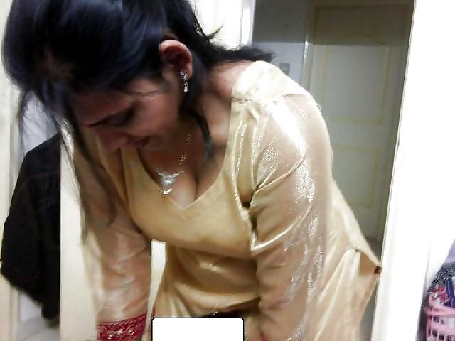25P Indian Hot Aunties 4