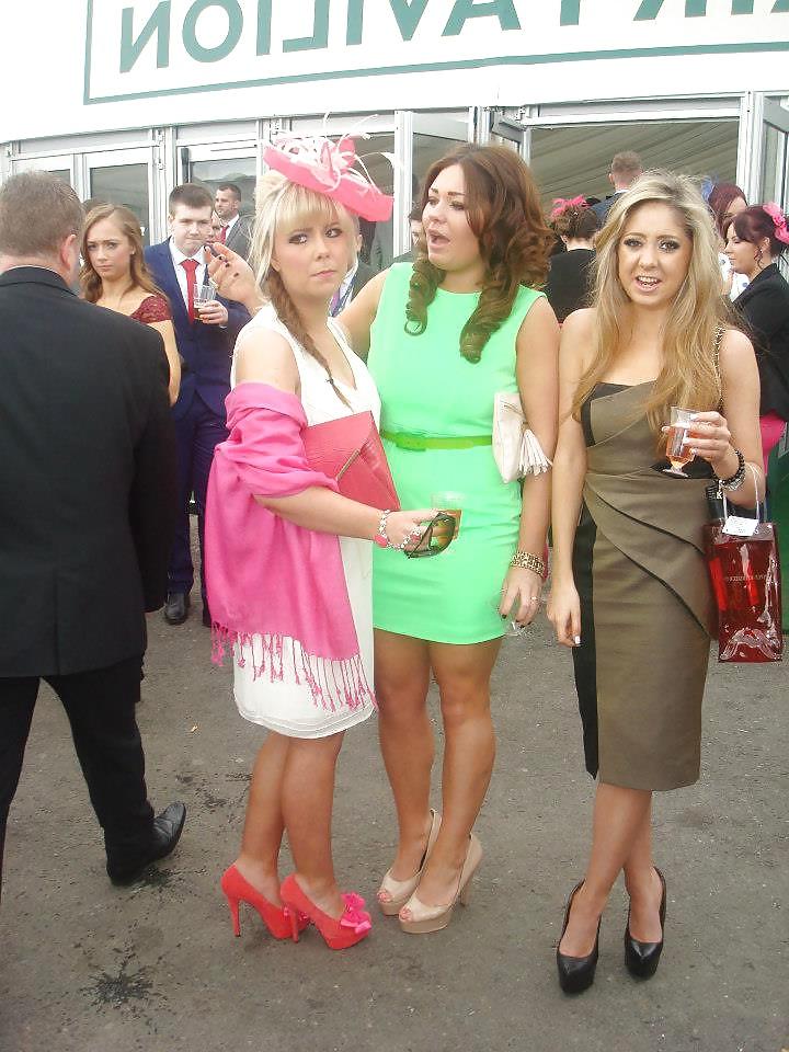 25P Anglaises en talon Engilsh babes in high heels ep3