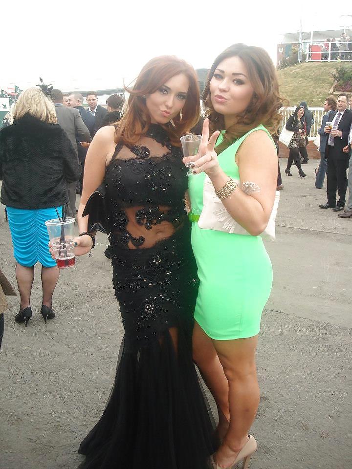 25P Anglaises en talon Engilsh babes in high heels ep3