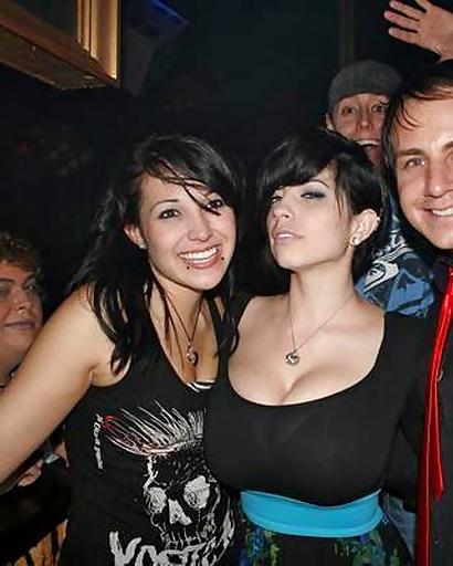 15P BIG vs small Boobs #2