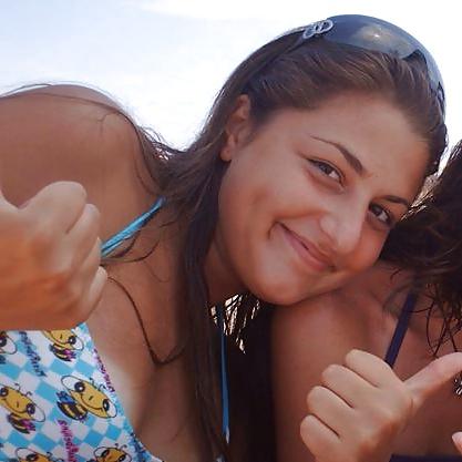 25P You wanna fill her pussy with your hot sperm? comments pls