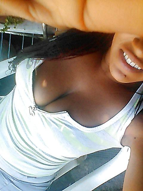 25P Latina negrita caliente de fb