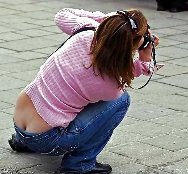 10P Ass crack, thong slip, voyeur.girl