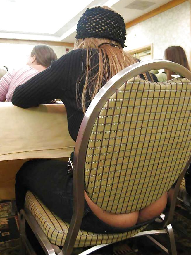 10P Ass crack, thong slip, voyeur.girl