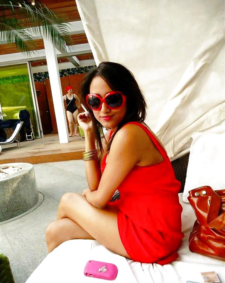 25P DESI BABES 1