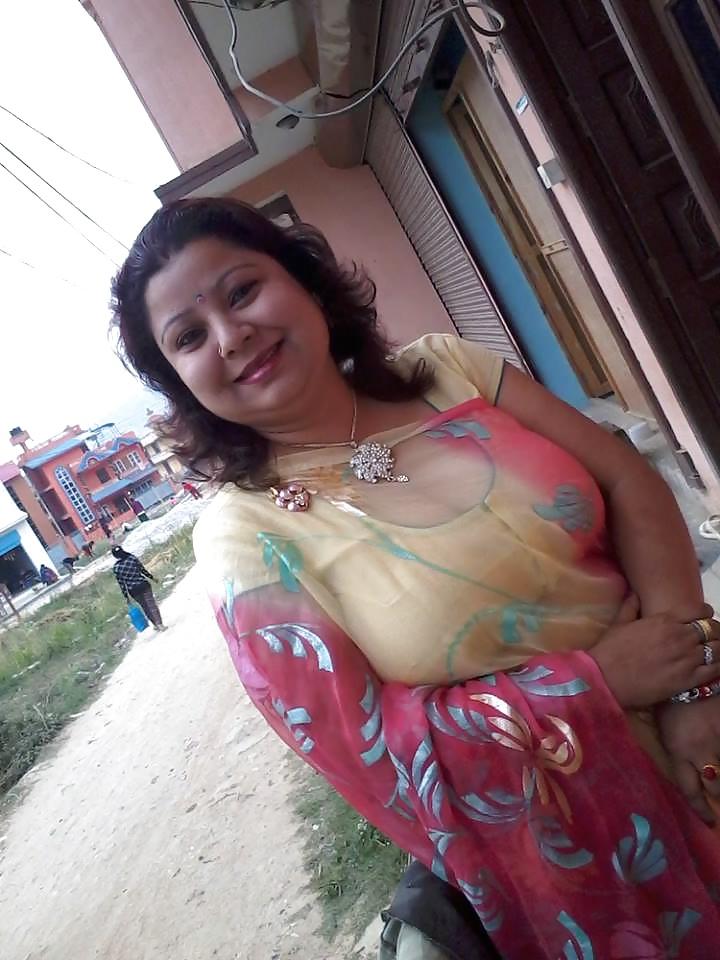 7P Sexy nepali mom ROSANI with her huge boobs