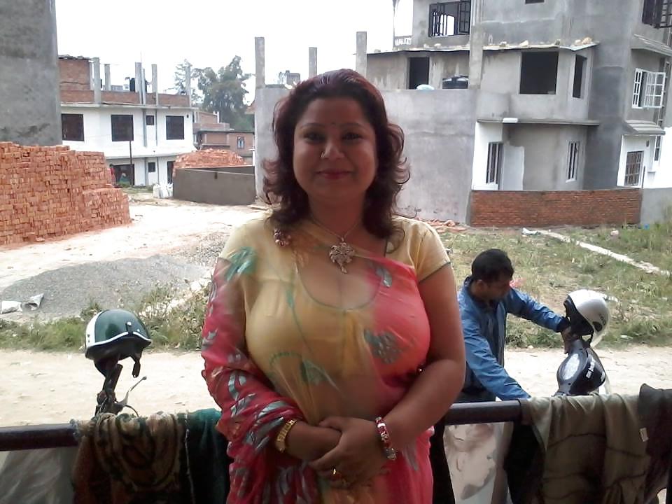 7P Sexy nepali mom ROSANI with her huge boobs