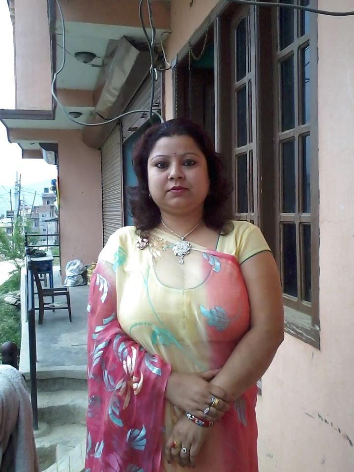 7P Sexy nepali mom ROSANI with her huge boobs